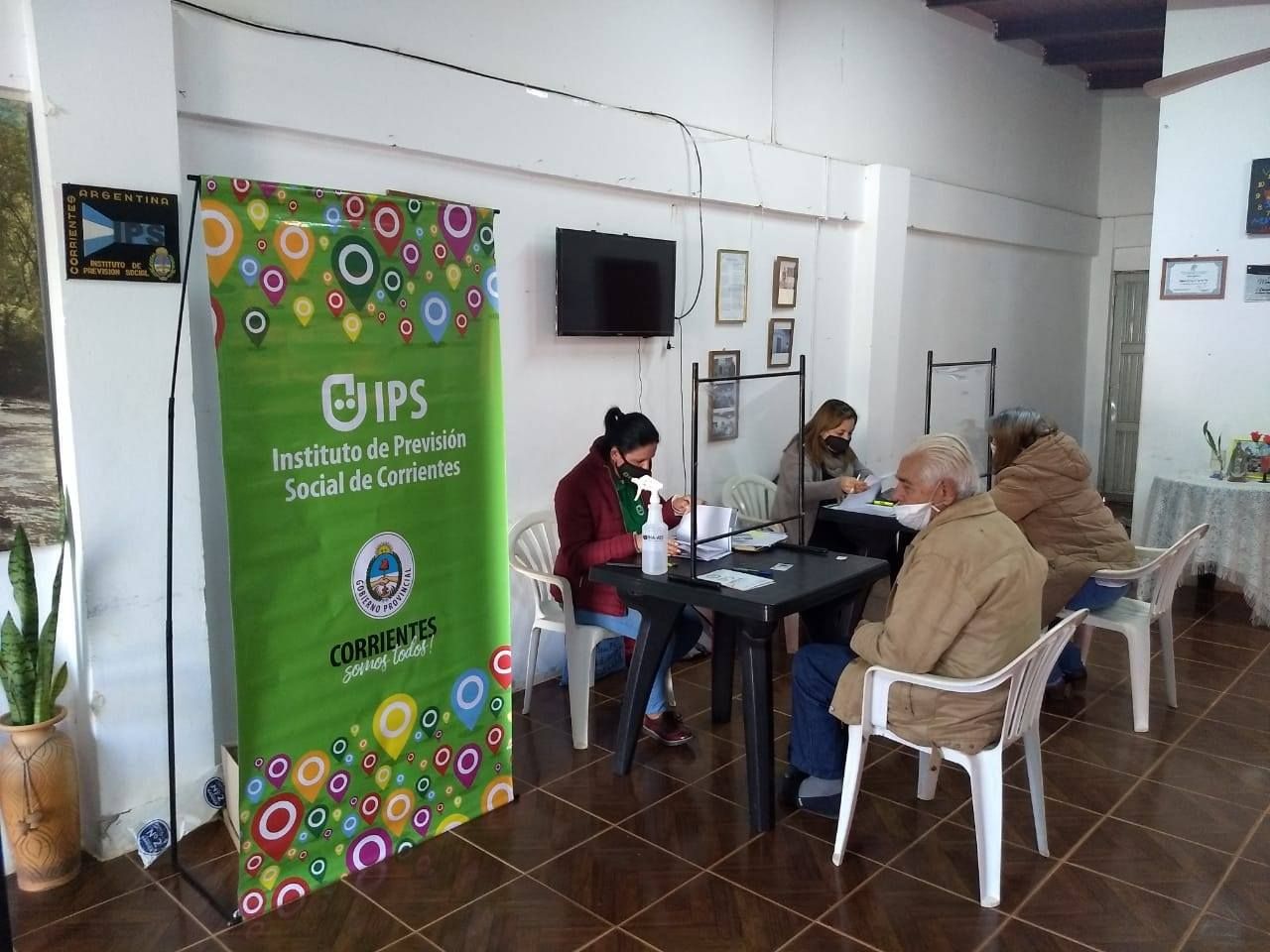 Visita de oficinas móviles IPSal interior