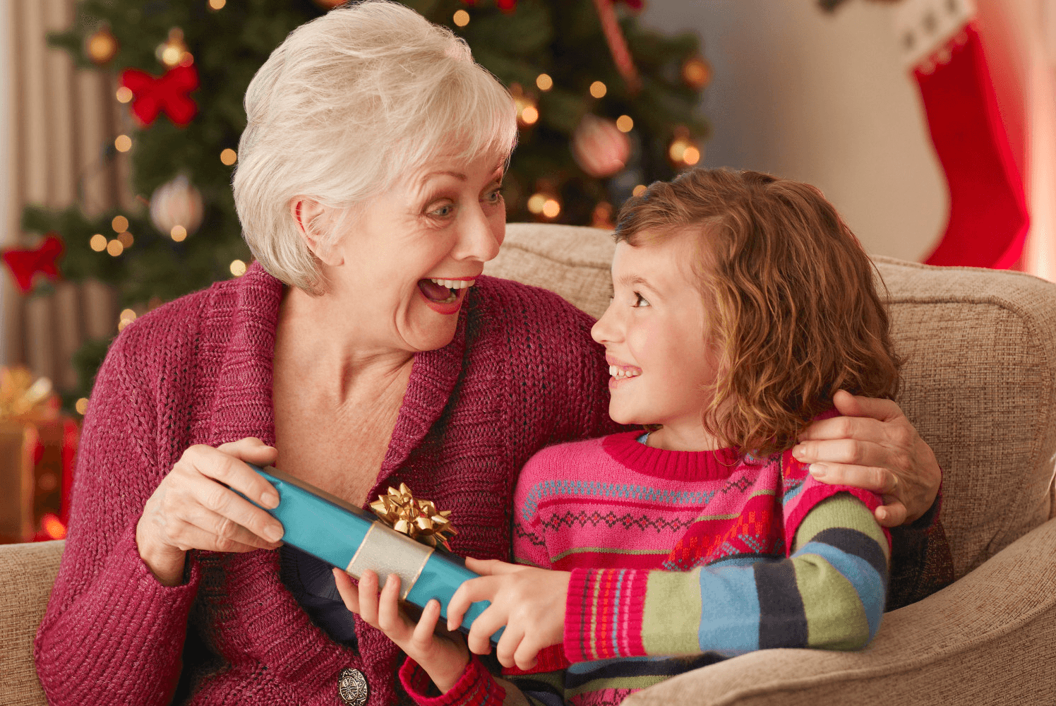 ”Navidad más allá de un brindis” por Tona Galvaliz