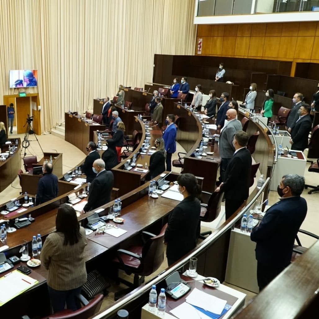 Neuquén aprueba ley de regulación de geriátricos en la provincia