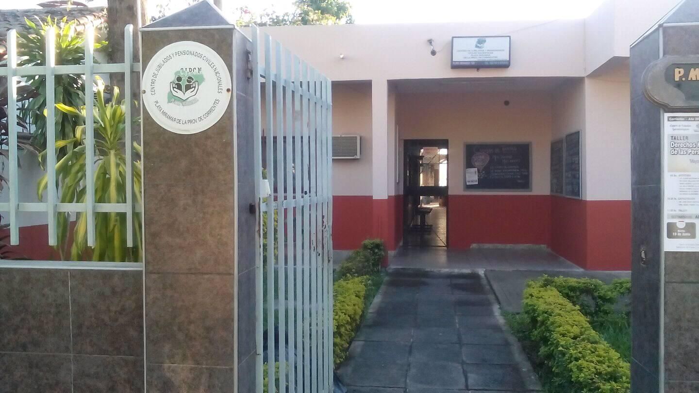 Múltiples actividades y talleres en el Centro ”Playa Miramar”