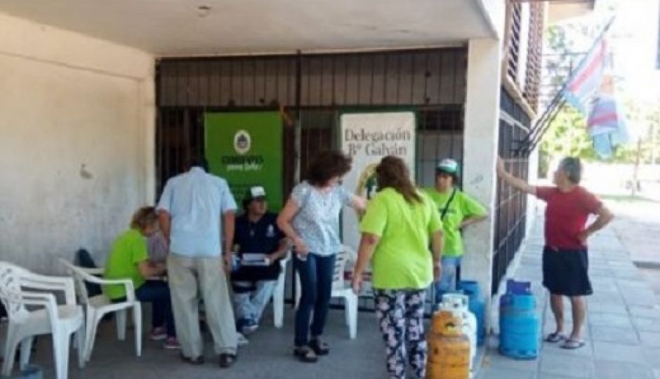 Comenzó con la campaña de vacunación en el interior