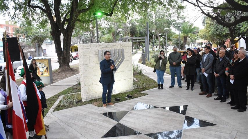 Resistencia: Se inauguró la Plazoleta del Estado de Israel y República de Alemania