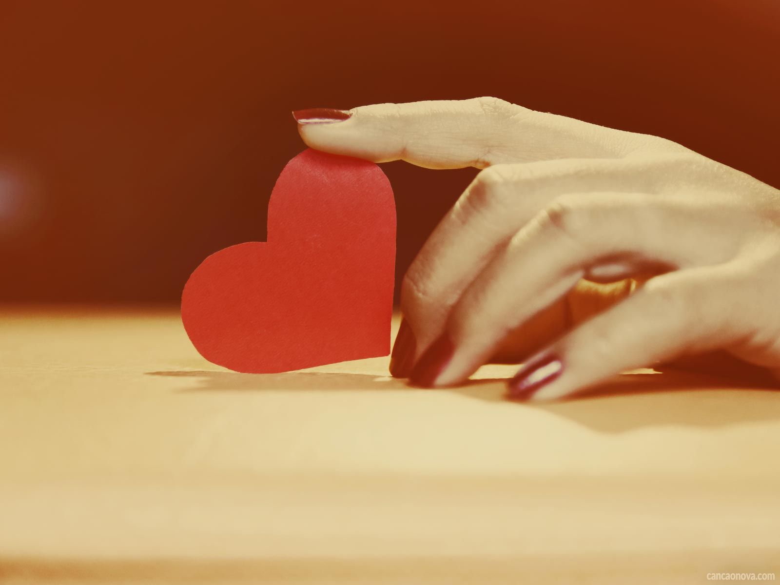 “Amar nos hace bien” por Tona Galvaliz