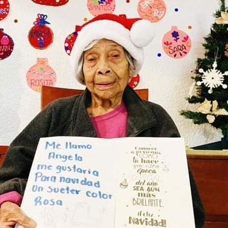 Doná un regalo a los abuelos de Esquina