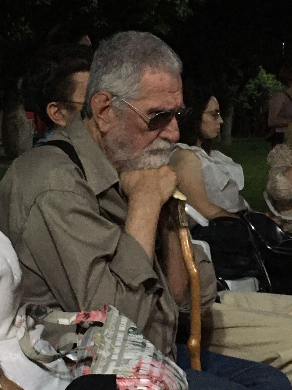 ”Conservo en la memoria” de ‘”Cacho” González Vedoya por Laila E. Daitter