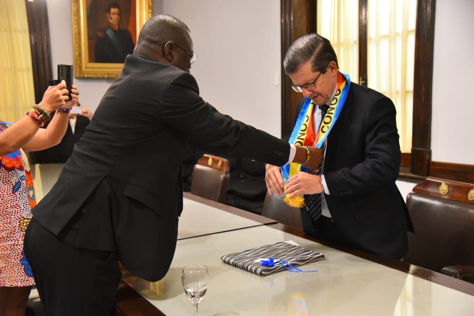 El vicegobernador recibió al Primer Consejero de la Embajada de la República Democrática del Congo