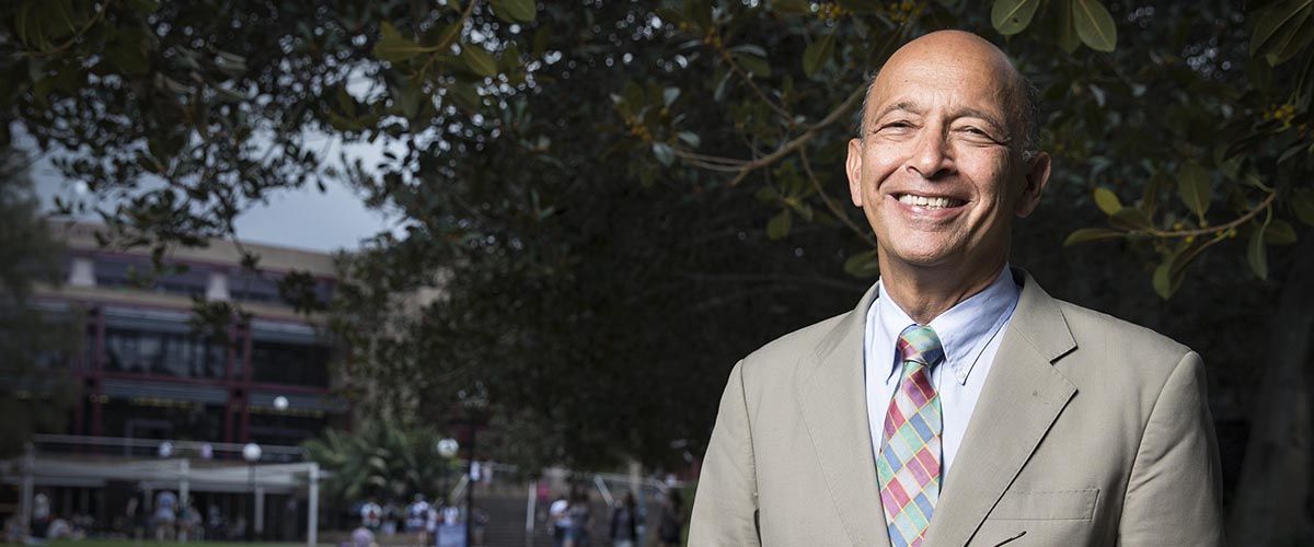 Alex Kalache: “La vejez como posible percepción de enfermedad alimenta a la industria del anti-age”