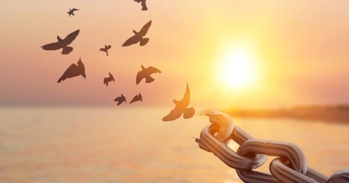 “El desapego emocional” por Tona Galvaliz