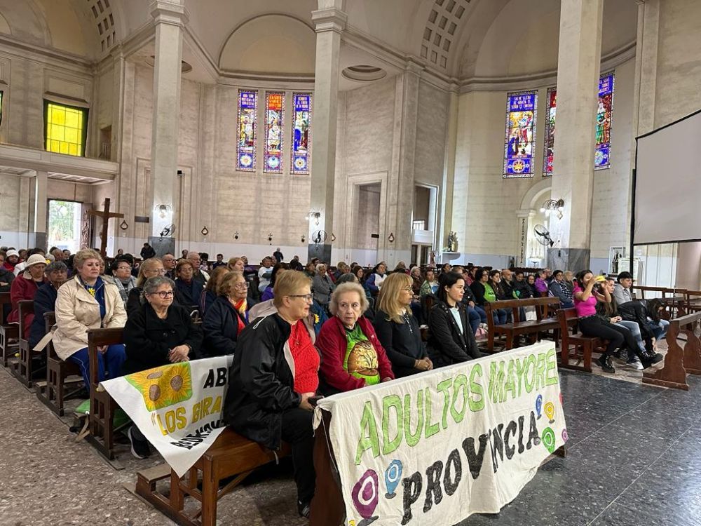 Segunda peregrinación del Clubes de Adultos Mayores a Itatí