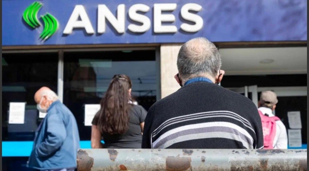 Desde marzo: jubilaciones, pensiones y asignaciones aumentarán un 12,28%