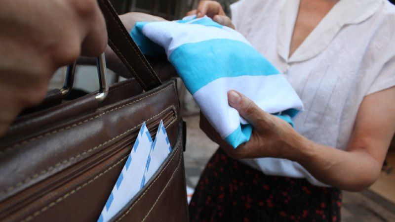 Se presenta “Té de Ambay” en Radio Café Corrientes