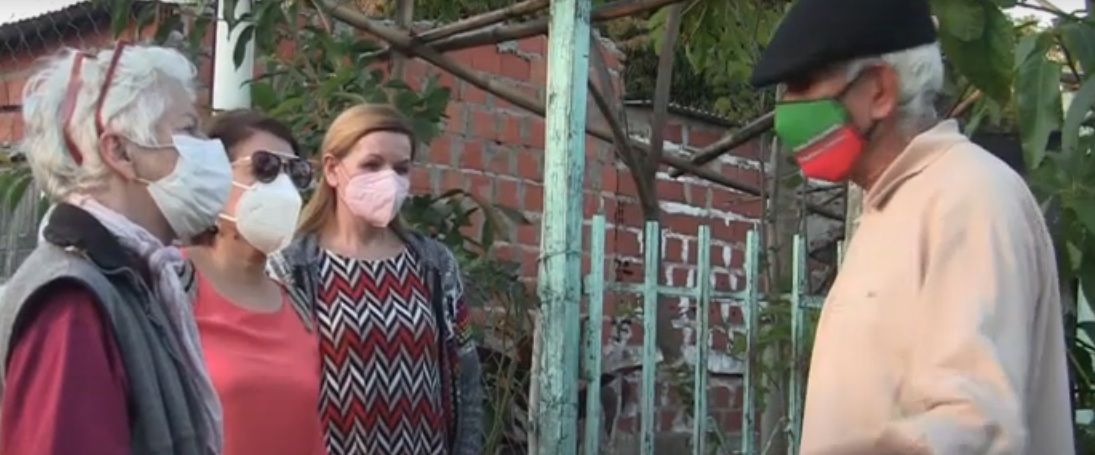 La Junta Promotora de COPAMvisitó a un matrimonio que perdió todo en un incendio